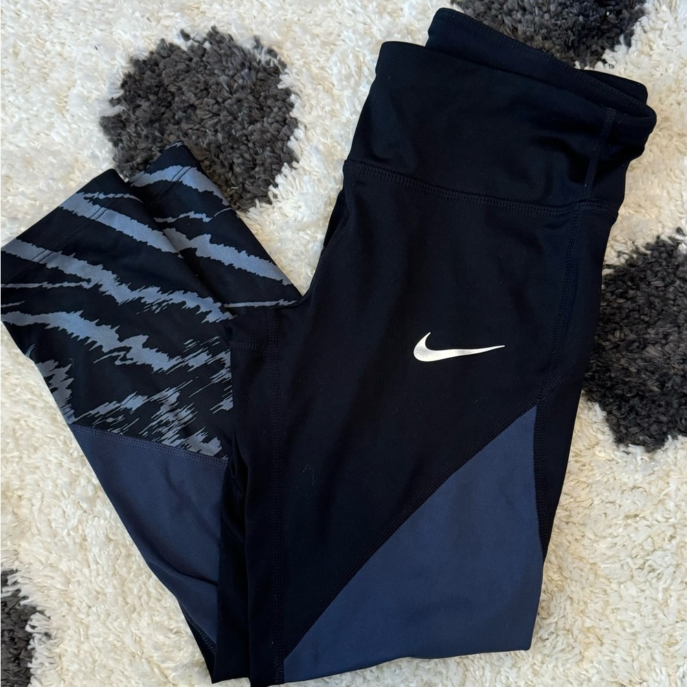 Nike Crop Dri-Fit Yoga Pants